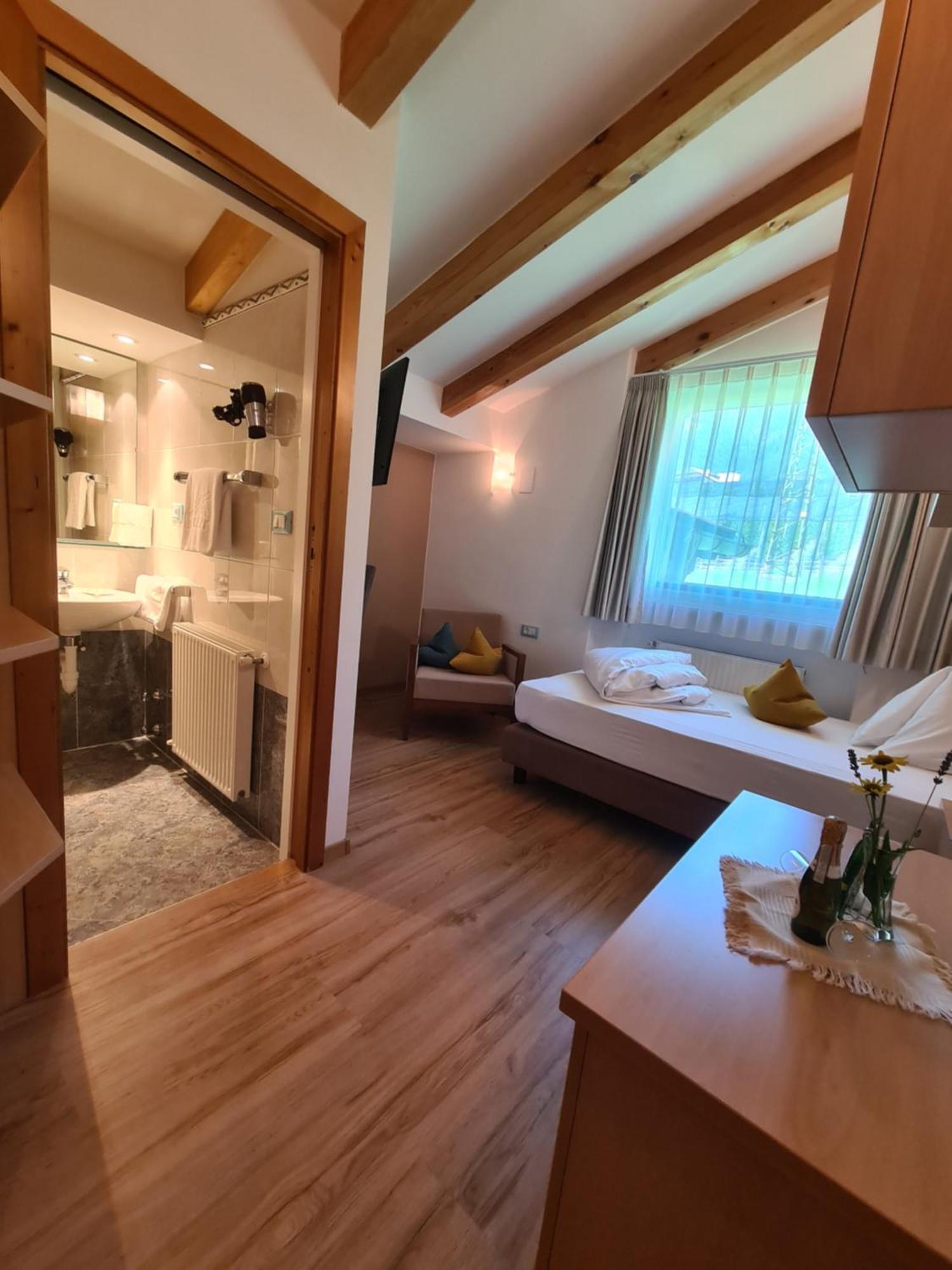 Appartementhaus Residence Hirzer Tirolo Zewnętrze zdjęcie