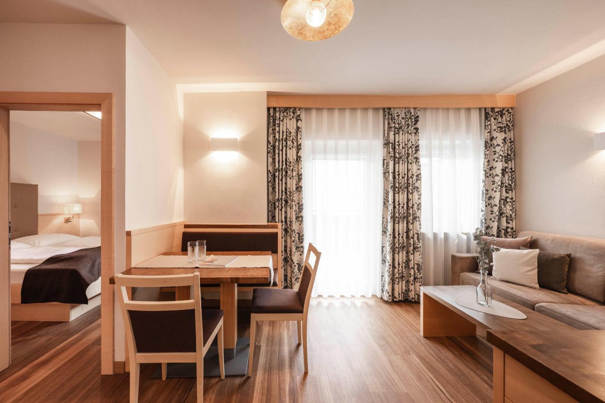 Appartementhaus Residence Hirzer Tirolo Pokój zdjęcie